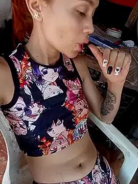 dulcelatin21 from StripChat is Freechat