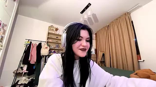 DulcieBelin from StripChat is Freechat