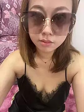 duoduo-u from StripChat