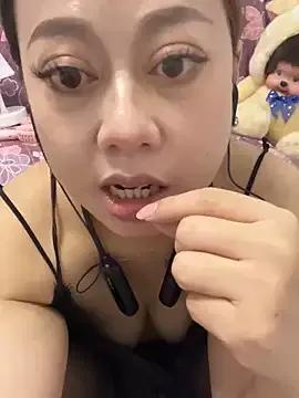 duoduo-u from StripChat