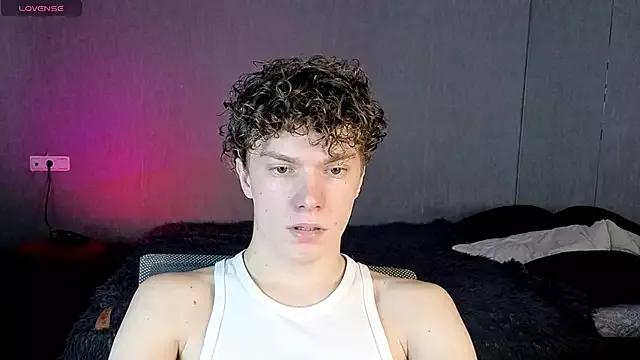 DYLAN__WILSON from StripChat is Freechat