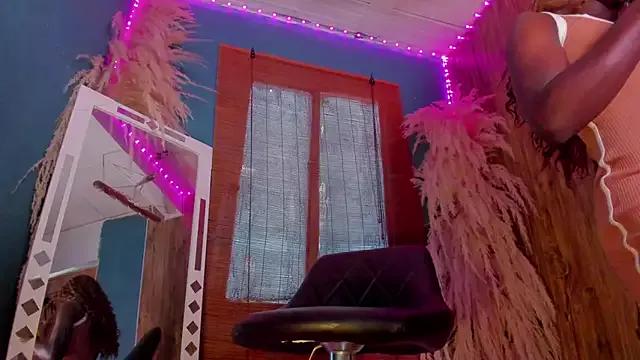 Ebano_morein from StripChat is Freechat