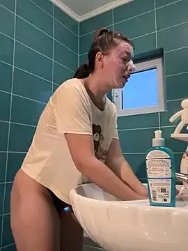 EdaQueen from StripChat is Freechat