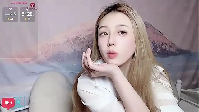 Eden-top from StripChat