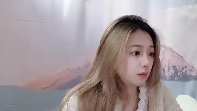 Eden-top from StripChat
