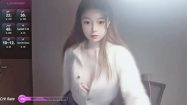 EdenDaisy from StripChat