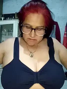 Edged_Hot69 from StripChat