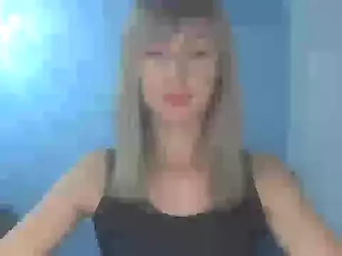 EffectMaya from StripChat