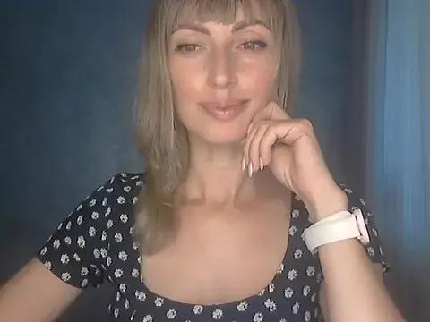 EffectMaya from StripChat