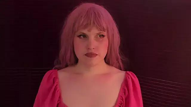 EffieMinki from StripChat