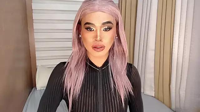Effortless_beautyx from StripChat