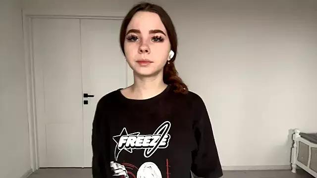 EhtelBiondi on StripChat