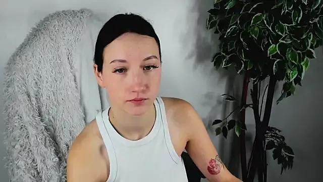 EileenMoores from StripChat