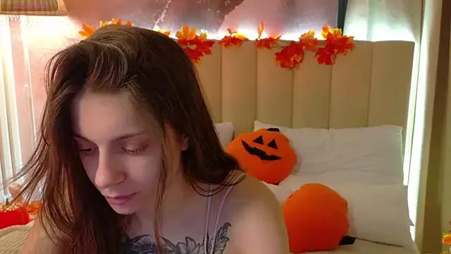 Eille_Elfie from StripChat