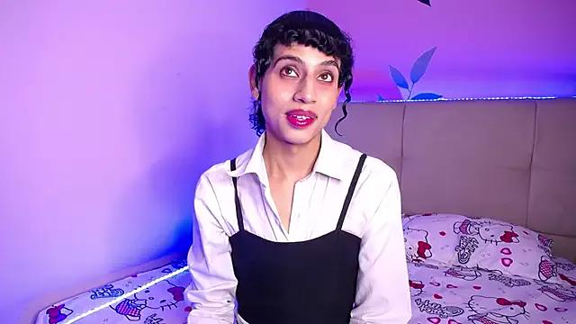 Dirty chat webcam: explore liveshows with versed models, from laying bare to fetishes, in a variety of sexy free adult webcams.