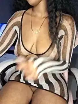 ELAINE_xXxX from StripChat is Freechat