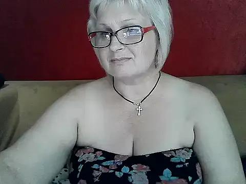 Eleanor_Katie from StripChat