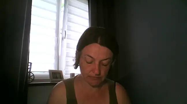 EleanoraMILF from StripChat