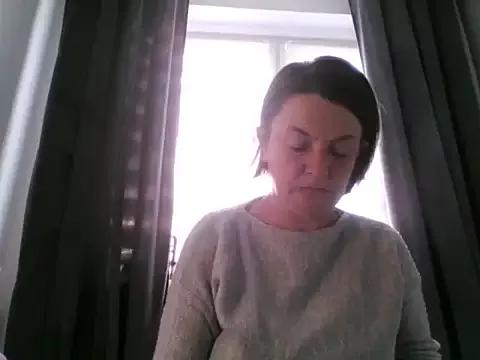 EleanoraMILF from StripChat