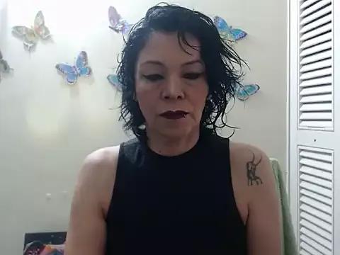electra-mommy from StripChat