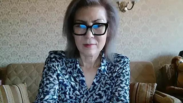 Elegant00Lady from StripChat is Freechat