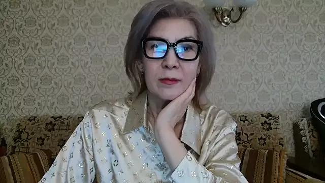 Elegant00Lady from StripChat is Freechat