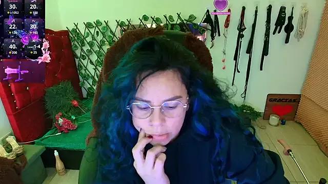elektra_32 from StripChat