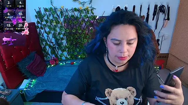 Elektra_32 webcams show profile image 