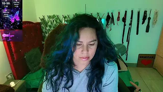 elektra_32 from StripChat