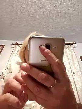 ElenaBeautiful481 from StripChat is Freechat