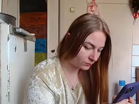 ElenaMaeer from StripChat