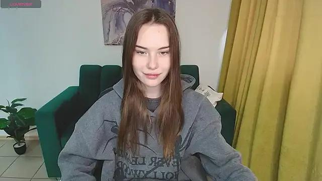 ElenaOconar from StripChat