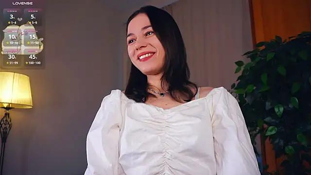 EleneBrach from StripChat