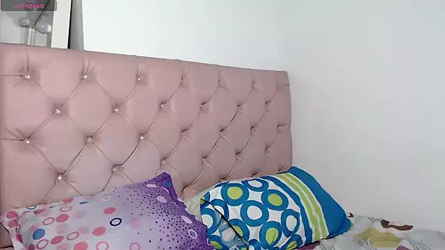 elettra_parisi19 from StripChat