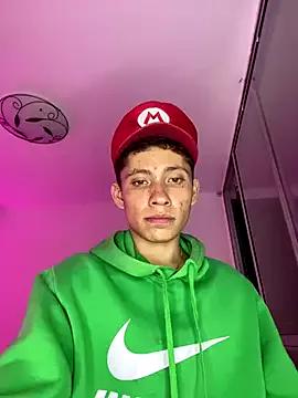 elfernh from StripChat