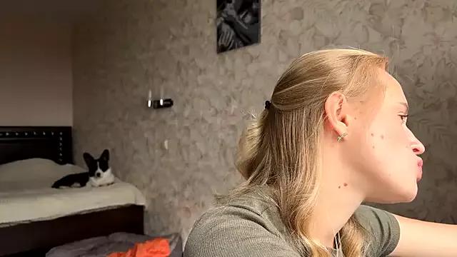ElisabetLorney from StripChat is Freechat
