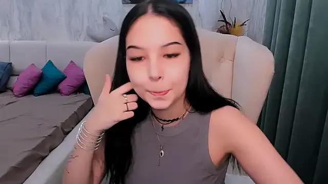 ElizabethParkk from StripChat is Freechat