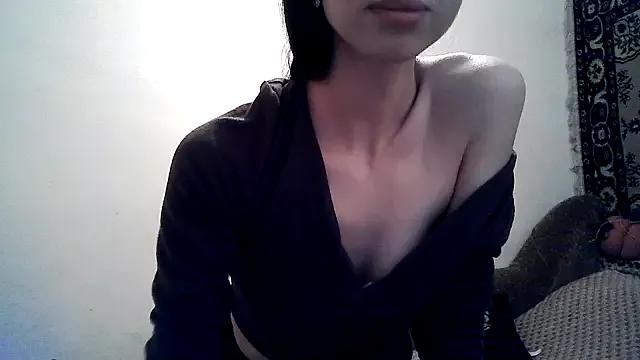 ElizaSwon from StripChat is Freechat
