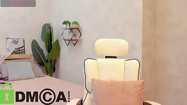 Ella_Burns from StripChat