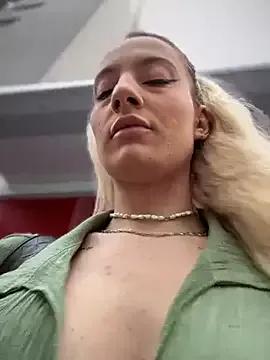 Ella_Charm from StripChat