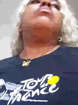 ELLA_KELLY from StripChat