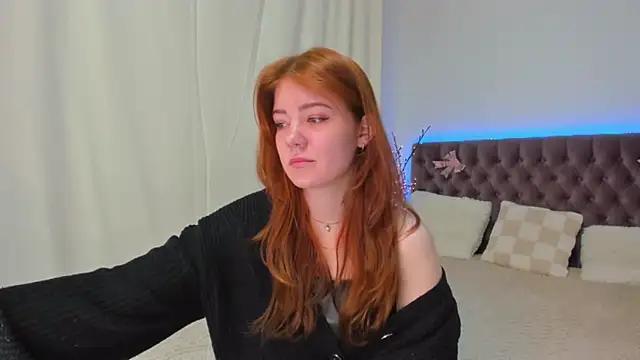 Ella_Mayers from StripChat