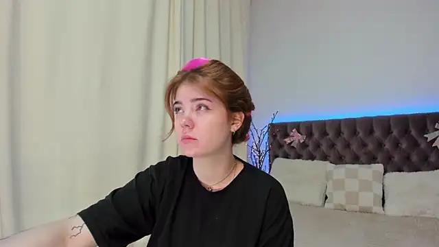 Ella_Mayers from StripChat