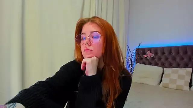 Ella_Mayers from StripChat