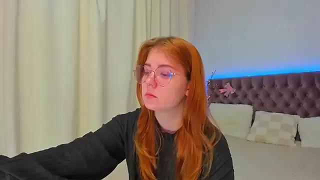 Ella_Mayers webcams show profile image 