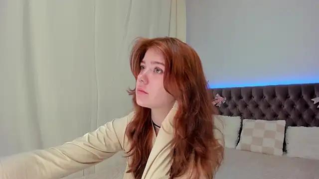 Ella_Mayers from StripChat