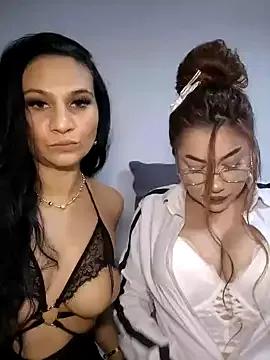 Ella_sweety from StripChat