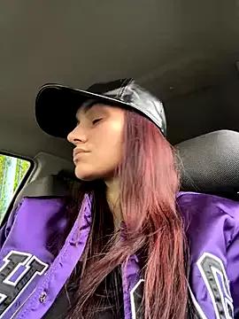 EllaBlowy from StripChat