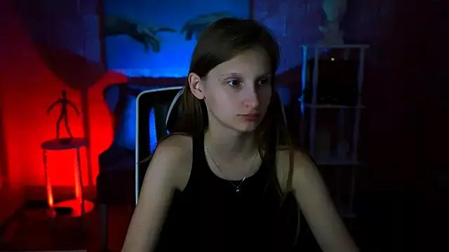 EllaHorton from StripChat