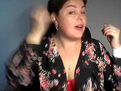 EllaLove2277 from StripChat